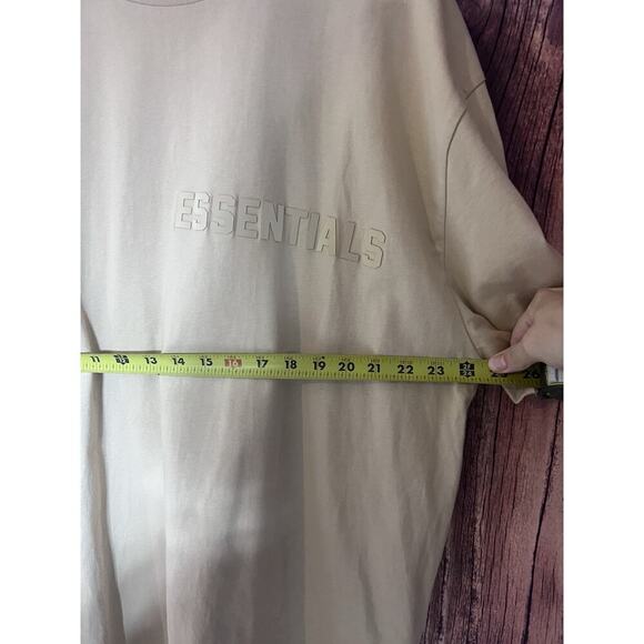 Fear Of God ESSENTIALS XL Earth Tone Shirt Sleeve Designer Streetwear T Shirt - Picture 5 of 10